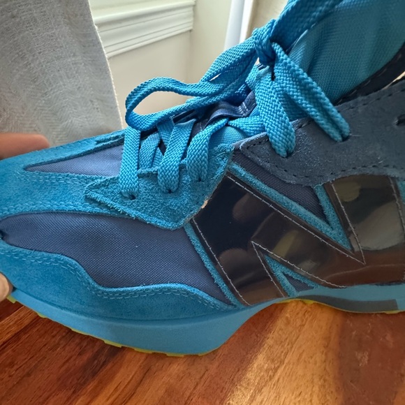 New Balance Jolly Rancher x 327 ‘Blue Raspberry’ - Picture 8 of 12